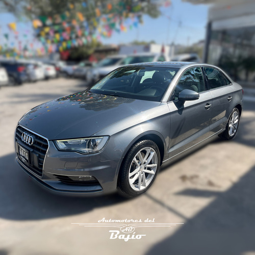 Audi A3 1.8 Sedán Ambiente At
