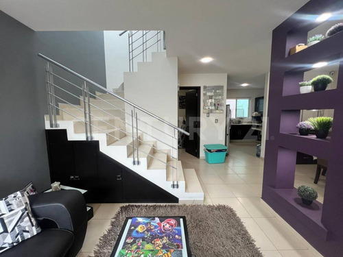 Venta De Casa En El Refugio Residencial