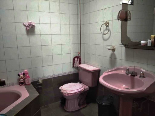 Imagen 13 de 16 de Se Vende Casa La Pastora Valencia Centro 04144121460