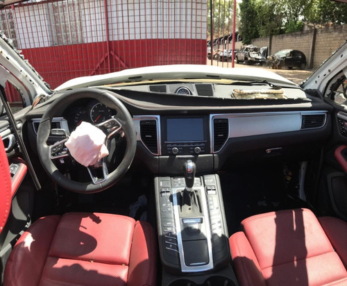 Sucata Porsche Macan 2015/2015 Gasolina 400cvs