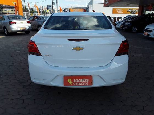 Imagem 2 de 9 de Chevrolet Onix 1.0 Flex Manual