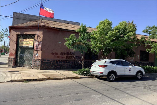 Imagen 2 de 11 de Se Vende Casa Con Potencial Como Bodega, Santiago
