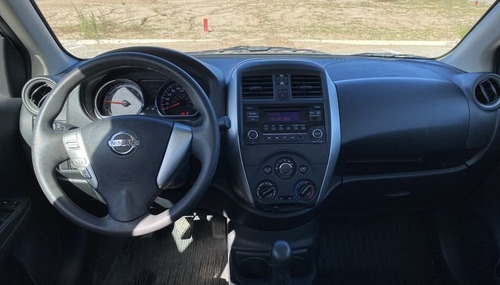Nissan Versa Sense 1.6 2018