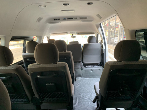 Toyota Hiace 2.7 Bus 15 Pas Mt