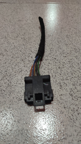 Conector Stop Trasero Ford Fiesta Power Max Move (Usado)