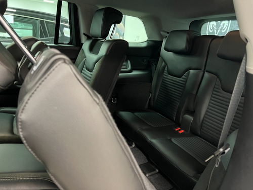 Imagen 12 de 14 de Jeep Commander Limited 0km Entrega Inmediata Sport Cars 2022