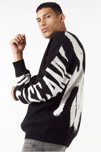 Sweater Dafne Negro Chill Fit Tascani