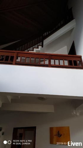 Imagem 12 de 30 de Casa 3 Andares - 4 Dormitórios - Jardim Das Colinas - 359m². - So0792
