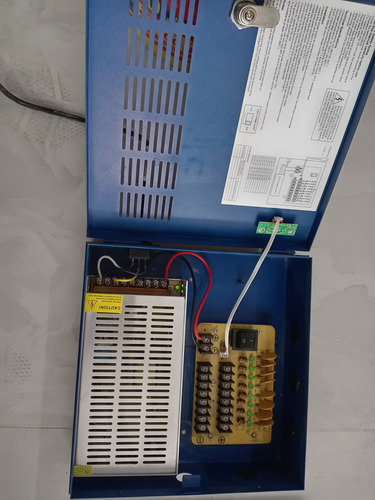 Fuente Epcom Para Cctv 8 Canales (Usado)