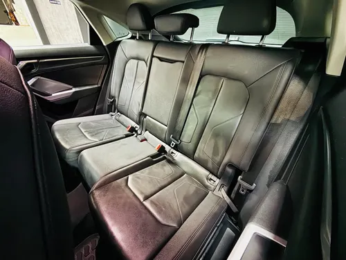 Audi Q3 Select 2022