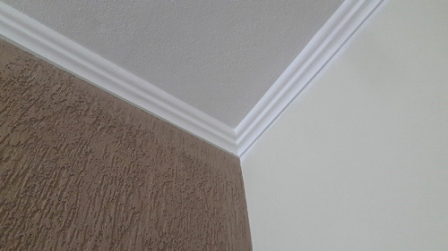 Imagem 6 de 8 de Moldura Rodateto Sanca Isopor C/ Acabamento Massa Mod1 -24m