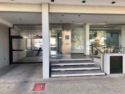 Imagen 2 de 13 de Departamento - La Plata