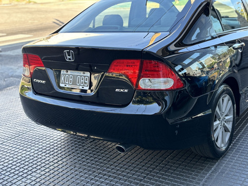 Honda Civic 1.8 Exs Mt