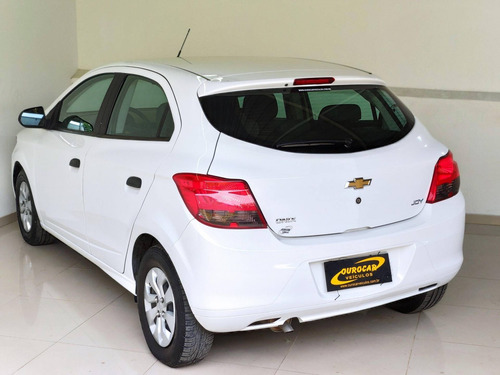 Imagem 3 de 5 de Chevrolet Onix 1.0 Mpfi Joy 8v Flex 4p Manual