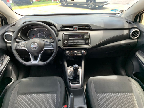 Imagen 11 de 11 de Versa 2020estandar