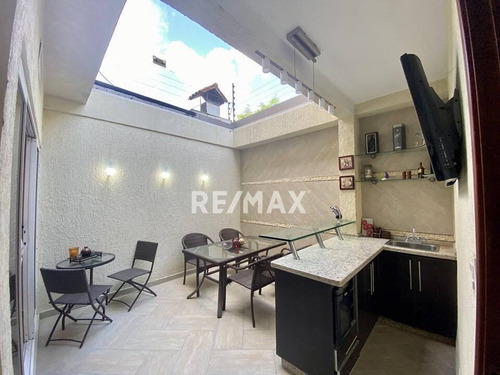 Imagen 3 de 14 de 149040 Raiza Peña Venta Townhouse Piedras Pintadas Valencia