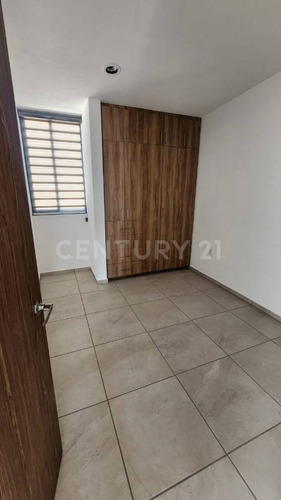 Casa En Renta En Aurea, Toluca