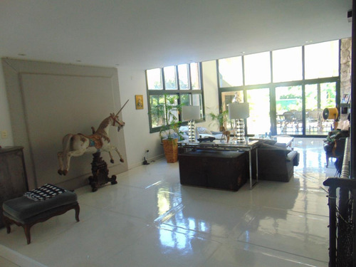 Imagen 2 de 30 de Casa En Venta B° Cerr Rey Moro. San Isidro