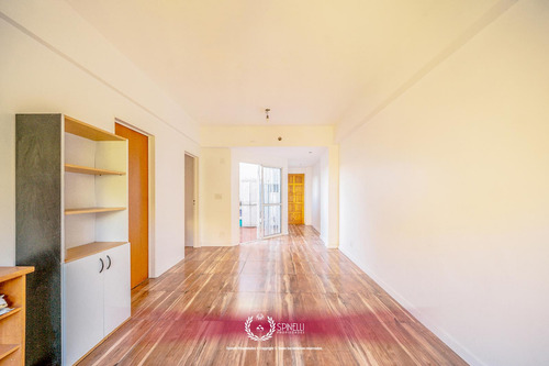 Venta 2 Ambientes 60m² Patio Único Frente Edificio Nuevo Gran Ubicación En Boedo