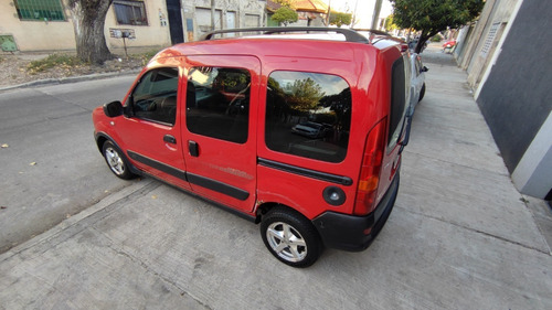 Imagen 7 de 10 de Kangoo Sportway Ph3 1.6 16v 2014 Doble Porton Con Gnc!!!