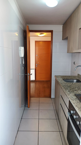 Oportunidad San Miguel 2 Dorm, 2 Baños, Estacionamiento