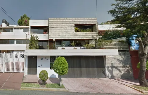 Casa En Venta En Lomas De Tecamachalco Huixquilucan.
