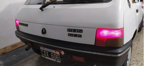 Peugeot 205 1.8 Gld Junior