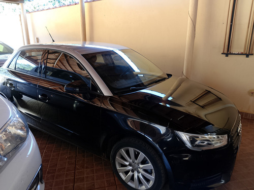 Audi A1 1.4 Tfsi Attraction S-tronic 5p