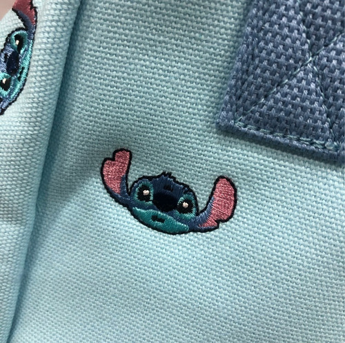 Imagen 5 de 7 de Bolsa Loungefly Mochila Stitch