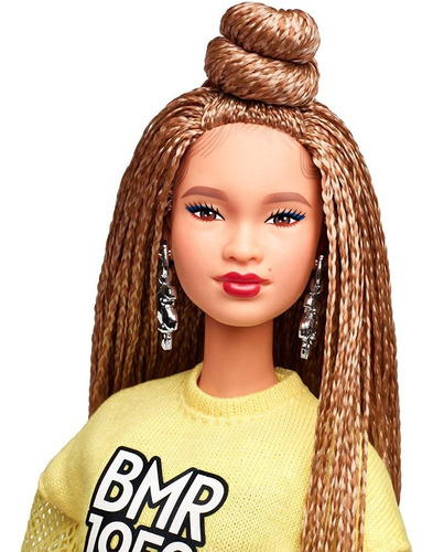 Imagem 3 de 10 de Barbie Bmr1959 Tranças Mbili Romper & Sweatshirt Negra