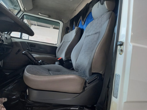Imagem 15 de 15 de Vw 10.160 4x2 2017
