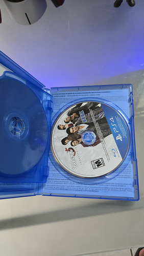 Yakuza Remastered Collection Ps4 (Usado)