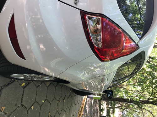 Ford Fiesta S Plus 2015