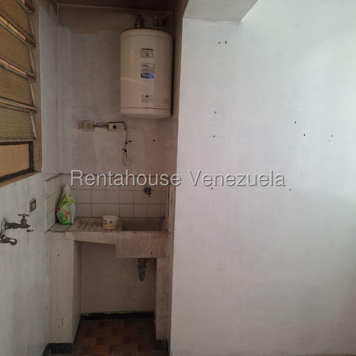 Ip Vendo Apartamento En El Marques 25-21963