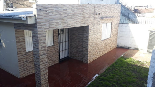 Imagen 2 de 22 de Ph 3 Ambienes Por Pasillo -- Venta-- Bajo De Precio U$s47.000 Ahora!!