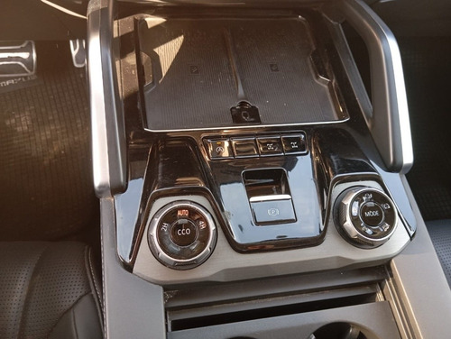 Maxus D90 2.0 T Luxury At 4x4 2024