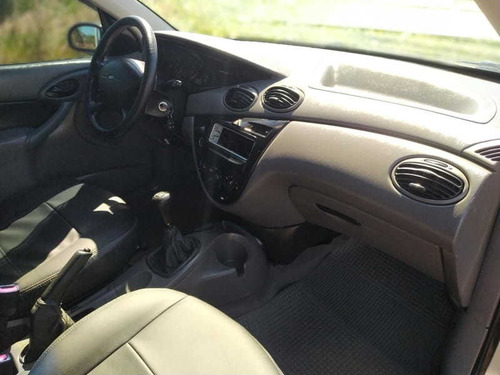 Ford Focus 1.8l Hatch