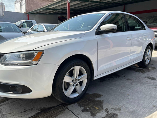 Volkswagen Jetta 2.5 Style Active 5vel B A Mt