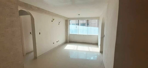Imagen 6 de 12 de Apartamento En Palmeras Ii Yara Yara Puerto Ordaz
