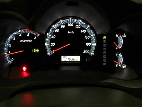 Toyota Sw4 3.0 Srv 5l 4x4 Aut. 5p 2013