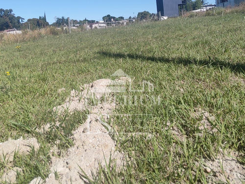 Se Vende Terreno