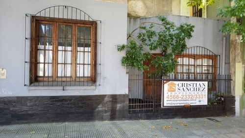 Imagen 1 de 21 de Casa 4 Amb Ex Municipal - Muy Buenas Reformas - Conserva La Esencia De Este Tipo De Propiedades !!!