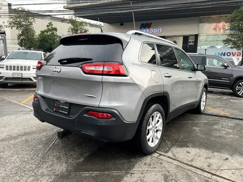 Jeep Cherokee Latitude