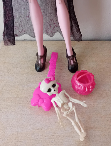Muñeca Monster High Draculaura Ghouls Rule Con Faltantes (Usado)