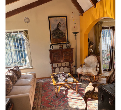 Casa De 4 Dormitorios, 3 Est, Bodega. San Pedro De La Paz