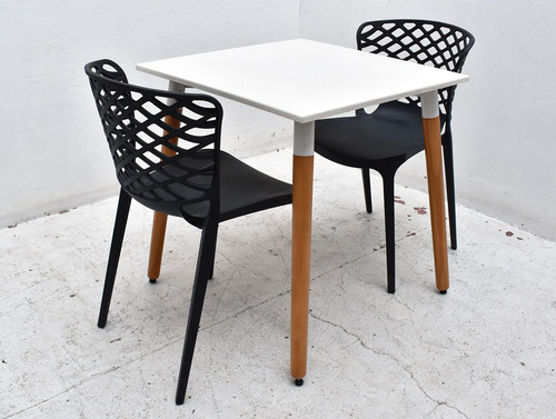 Combo Bar Eames Mesa 70 + 2 Sillas Calegari Blanco/negro Liso