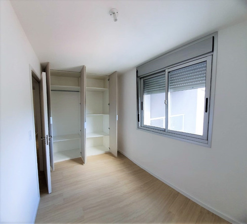 Imagen 6 de 10 de -apartamento Dos Dormitorios, Balcón, Terraza Lavadero, Centro Sur, Barrio Sur.