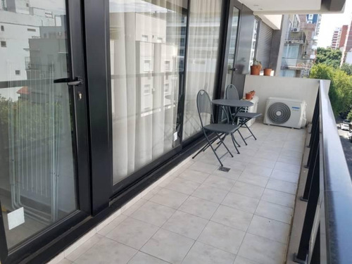 Imagen 9 de 30 de Monoambiente O Estudio Profesional A Estrenar, Con Balcón Y Terraza Común Con Parrilla