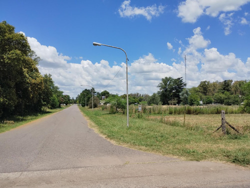 Terreno En Viña, Partido De Arrecifes, Prov. Bs.as. Superficie 338 M2 Aprox. (13 M X 26 M). Dueño Directo Sin Comisión Y Listo Para Escriturar. Servicios. Excelente Ubicación Y Zona!