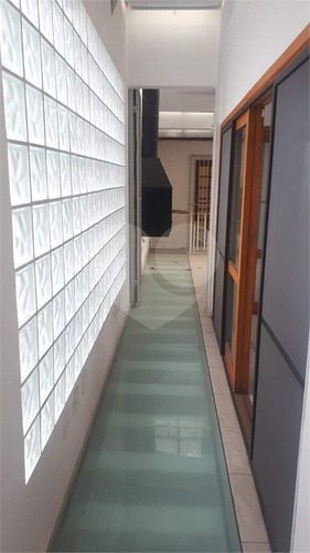 Imagem 28 de 30 de Casa Residencial Ou Comercial Reformada Com 6 Salas Amplas + 2 Vagas !!! - Reo120126